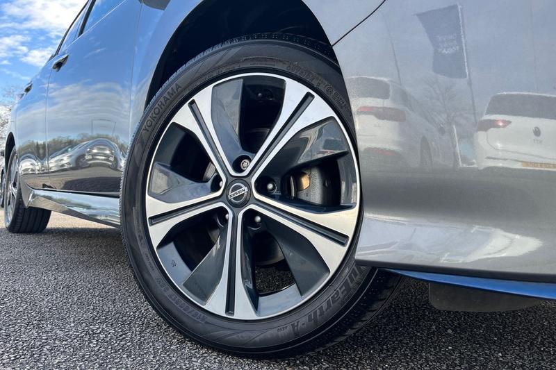 Used Nissan Leaf 2020 for sale - 77819797: Photo 8