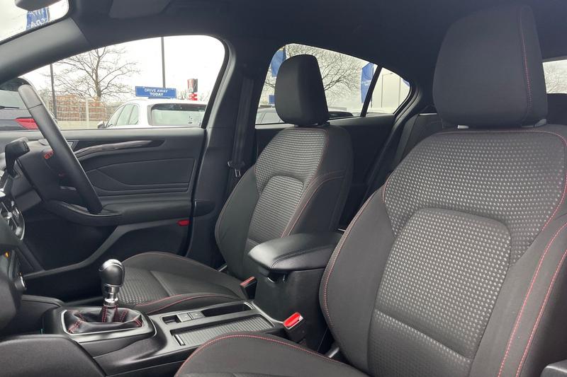 Used Ford Focus 2023 for sale - 77493433: Photo 19