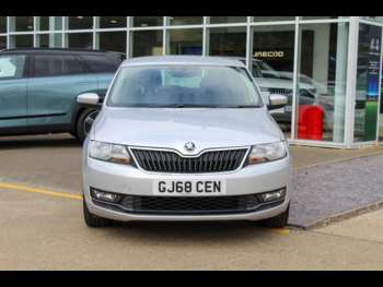 Used Skoda Rapid Spaceback 2018 for sale - 75011645: Photo