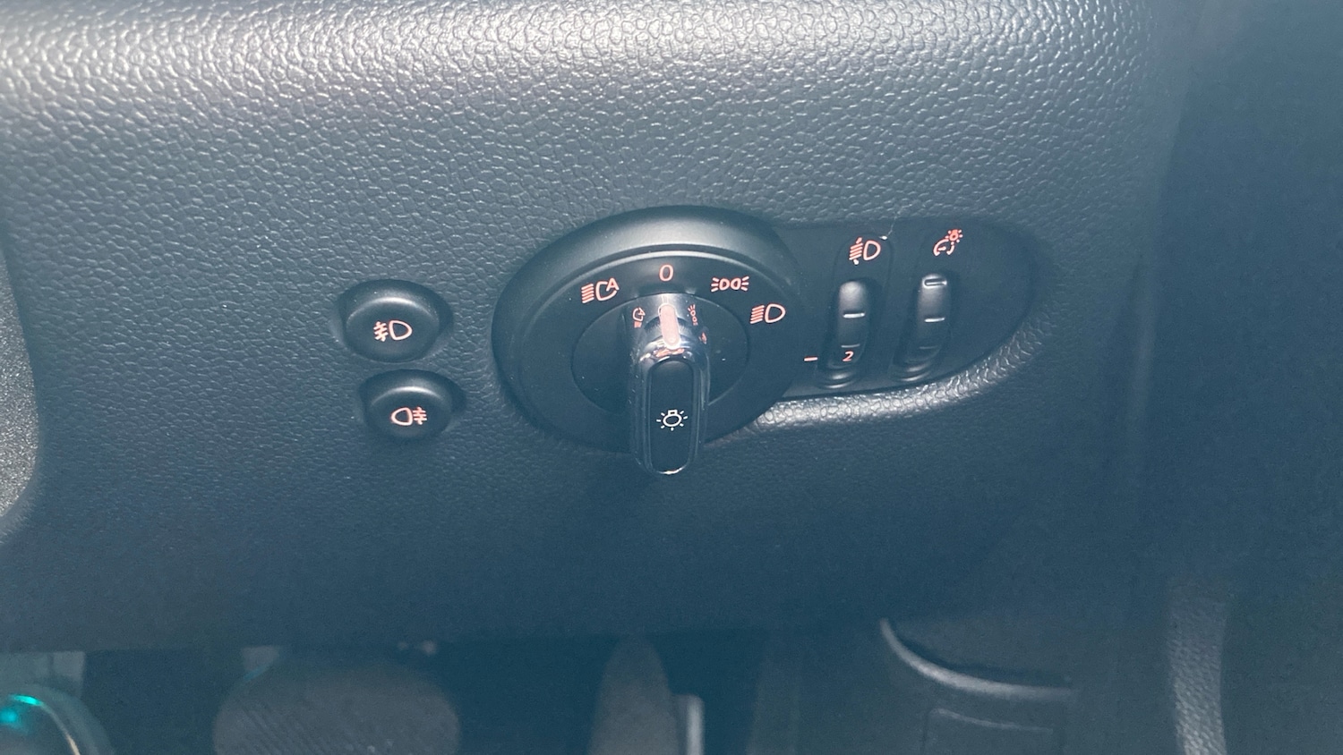 Used MINI Hatch 2020 for sale - 77260732: Photo 29