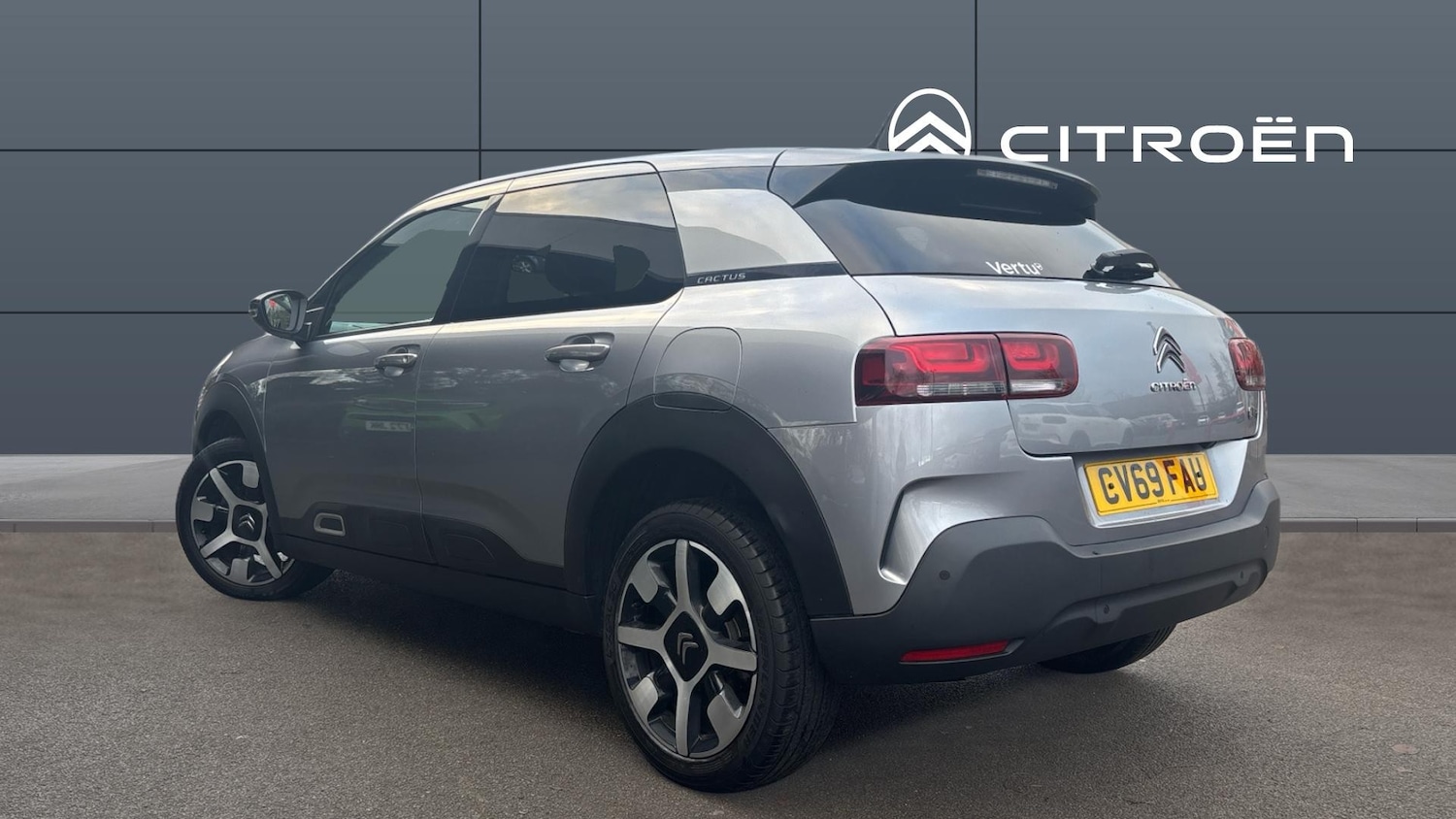 Used Citroen C4 Cactus 2019 for sale - 77260734: Photo 2