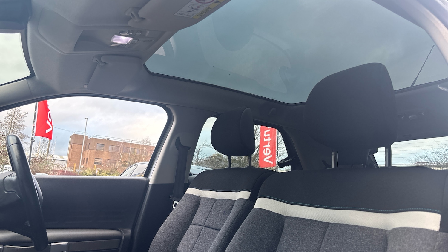 Used Citroen C4 Cactus 2019 for sale - 77260734: Photo 22