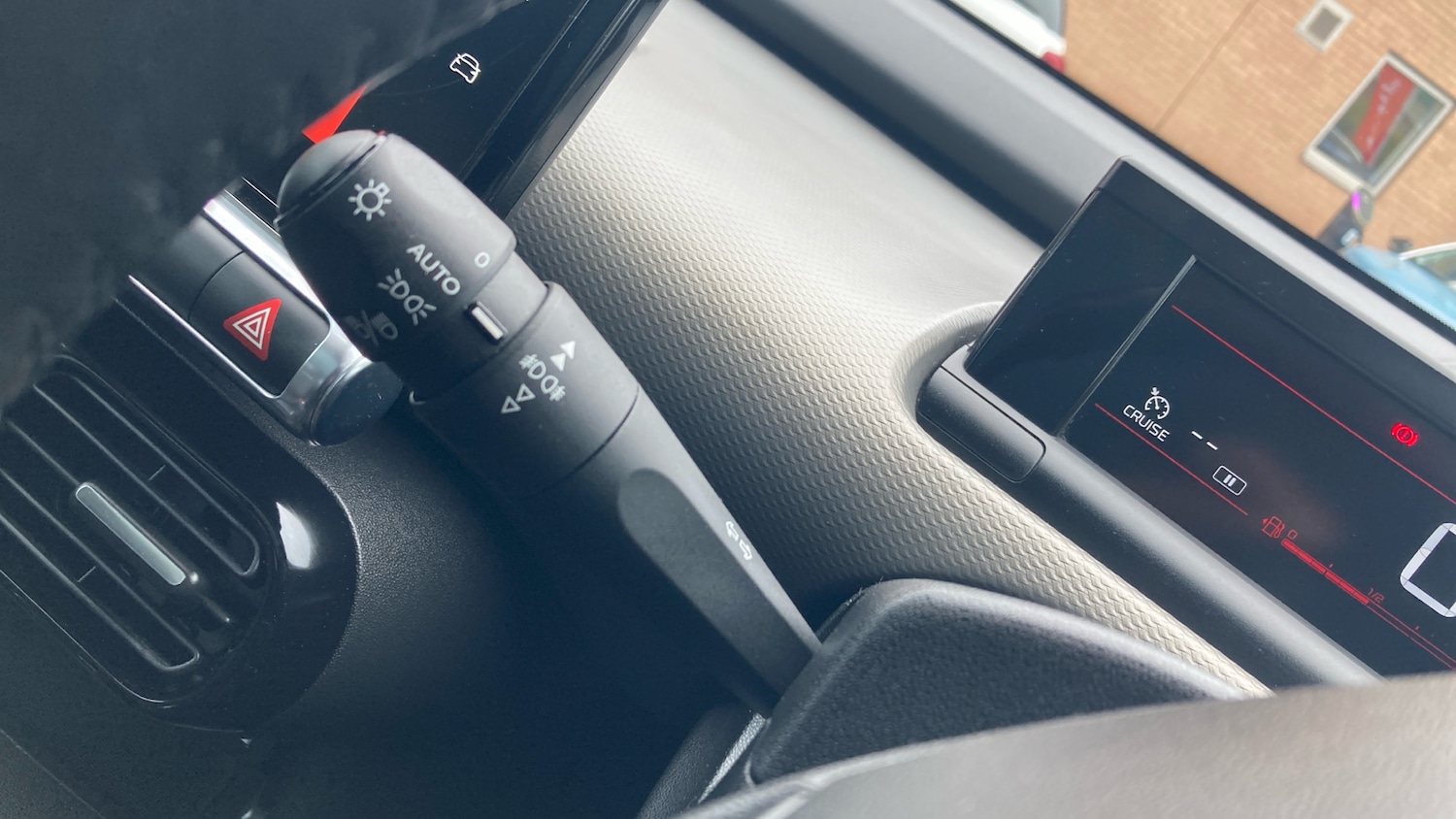 Used Citroen C4 Cactus 2019 for sale - 77260734: Photo 34