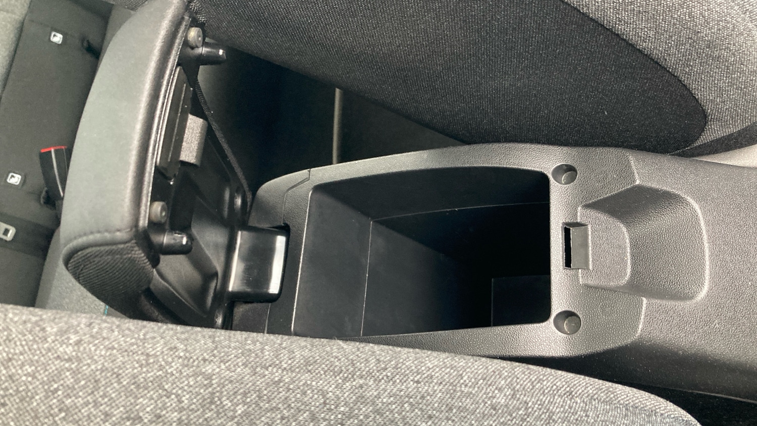 Used Citroen C4 Cactus 2019 for sale - 77260734: Photo 36