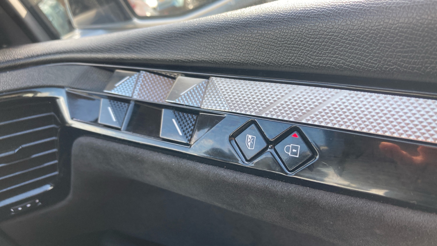 Used DS Automobiles DS 4 2023 for sale - 77701872: Photo 24