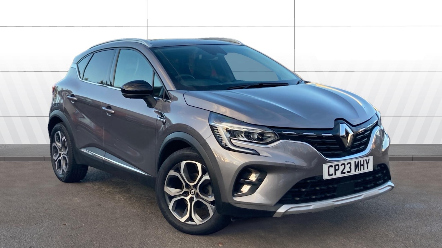 Used Renault Captur 2023 for sale - 76904892: Photo 1