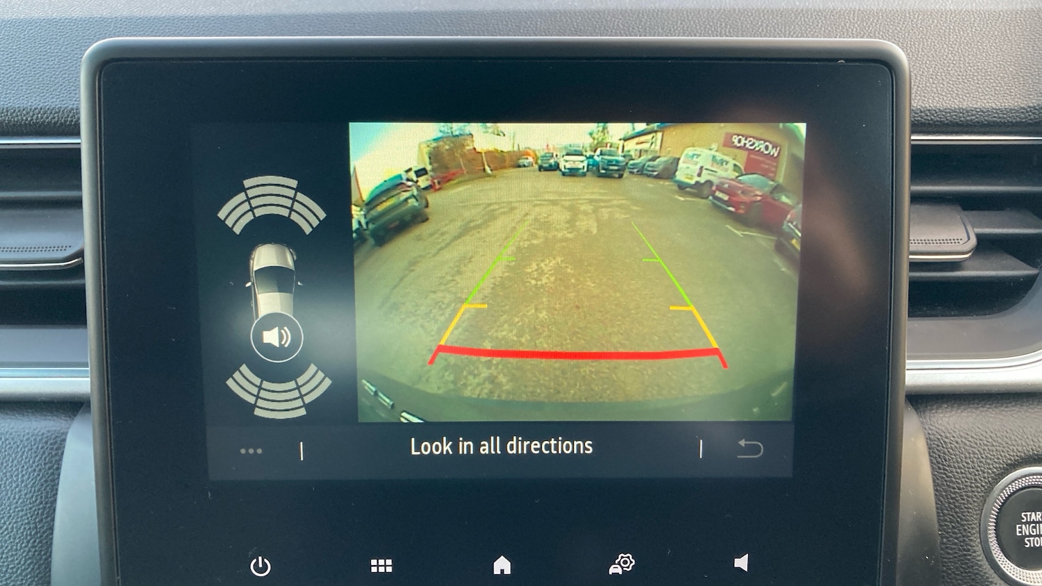 Used Renault Captur 2023 for sale - 76904892: Photo 25