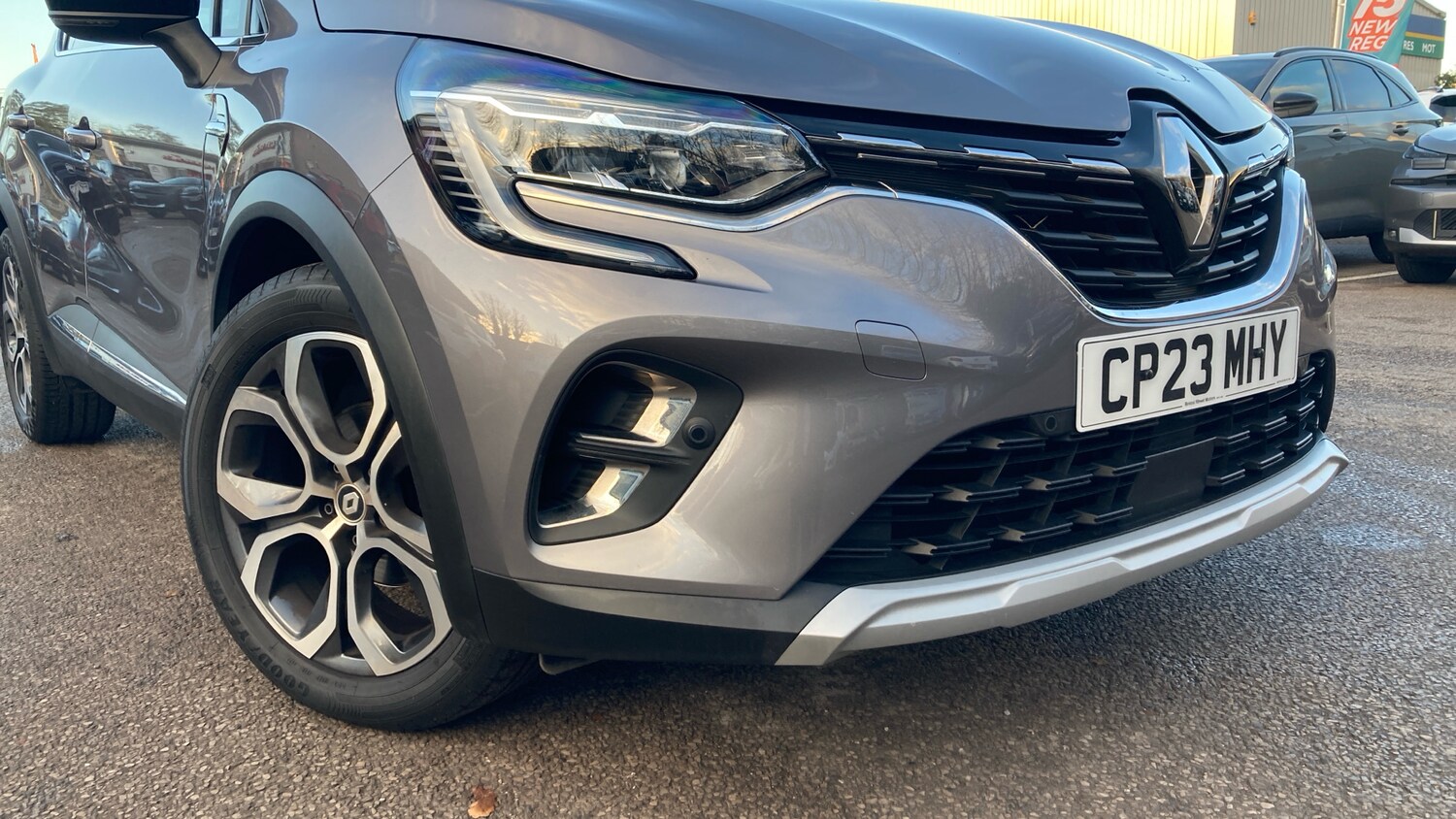 Used Renault Captur 2023 for sale - 76904892: Photo 38