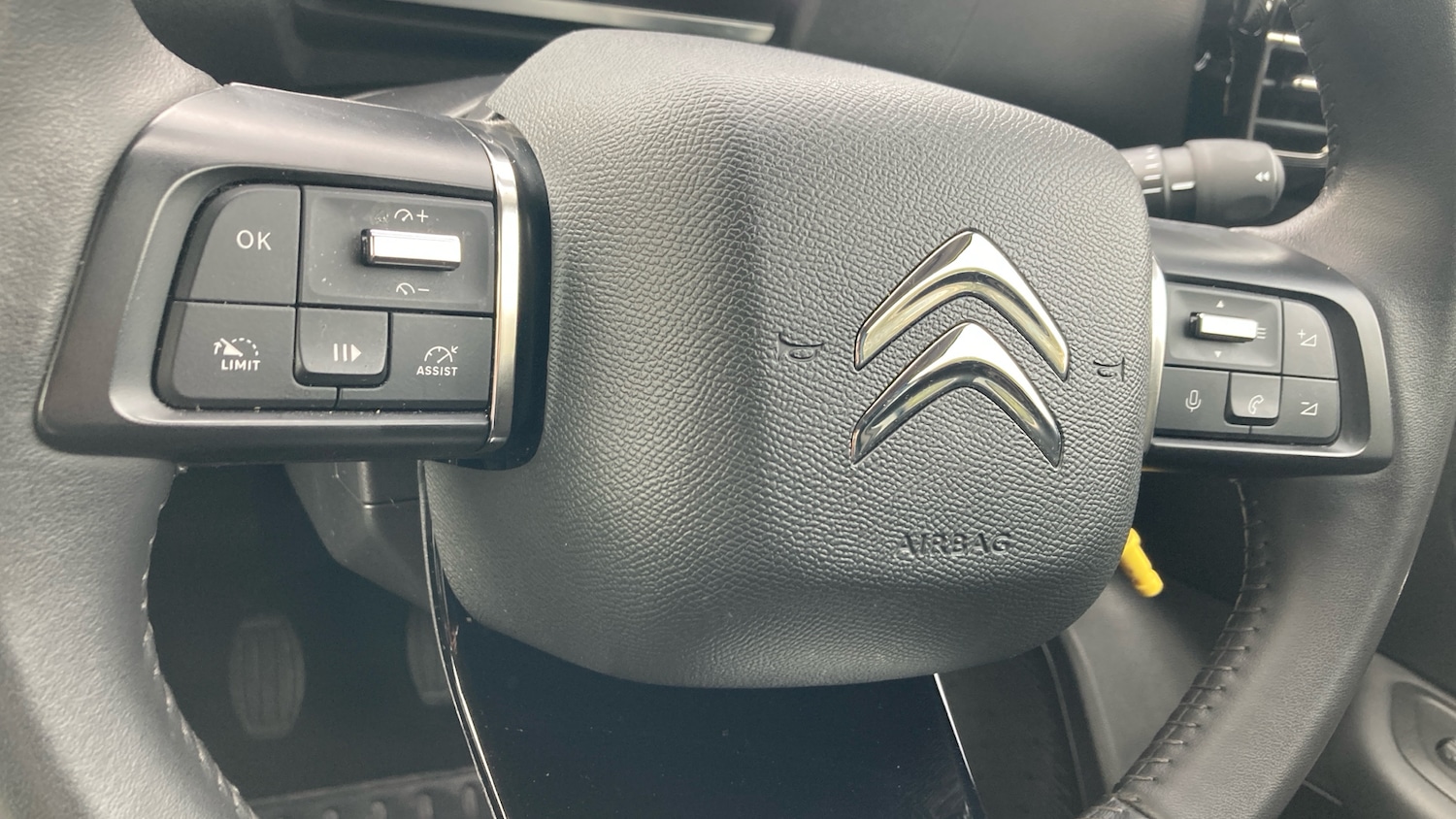 Used Citroen C4 2023 for sale - 76413212: Photo 34