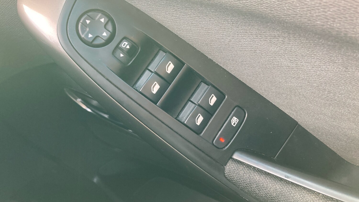 Used Citroen C4 Grand Picasso 2020 for sale - 76918805: Photo 26