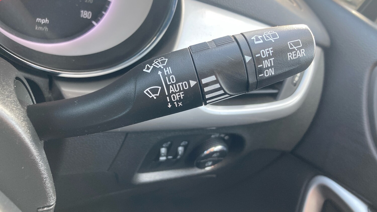 Used Vauxhall Astra 2020 for sale - 77759110: Photo 25