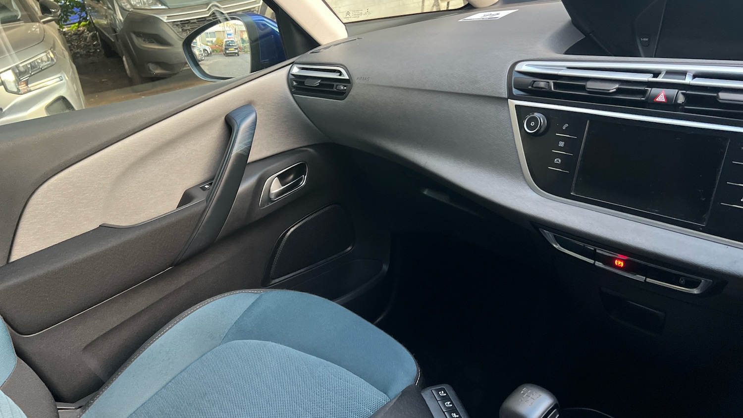 Used Citroen C4 2018 for sale - 76470893: Photo 14