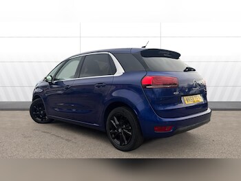 Used Citroen C4 2018 for sale - 76470893: Photo