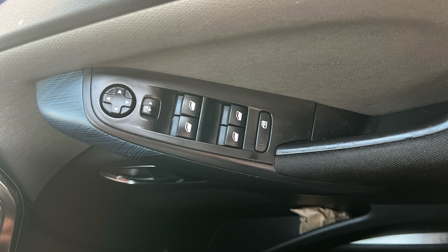 Used Citroen C4 2018 for sale - 76470893: Photo 36