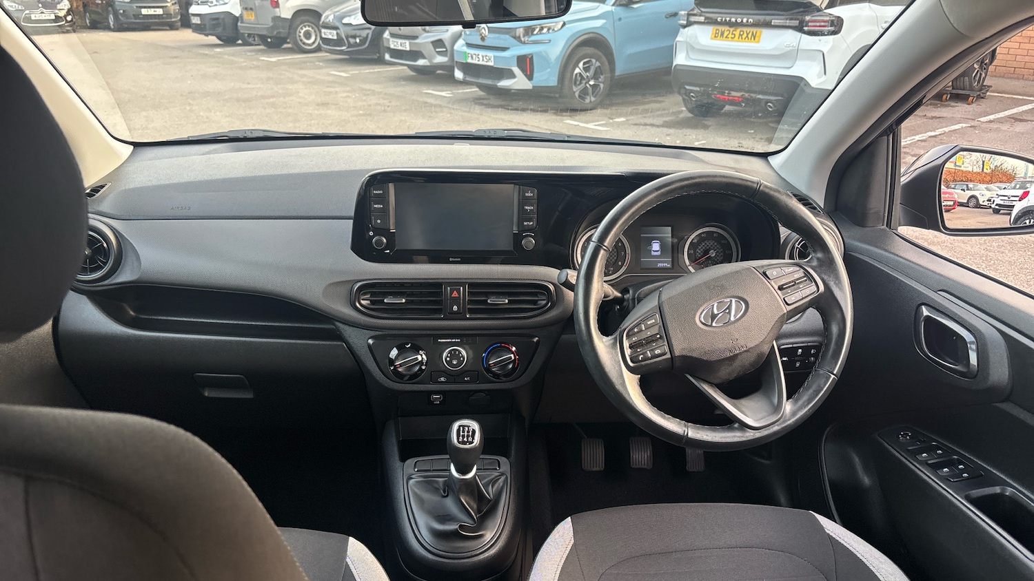 Used Hyundai i10 2022 for sale - 77803572: Photo 10