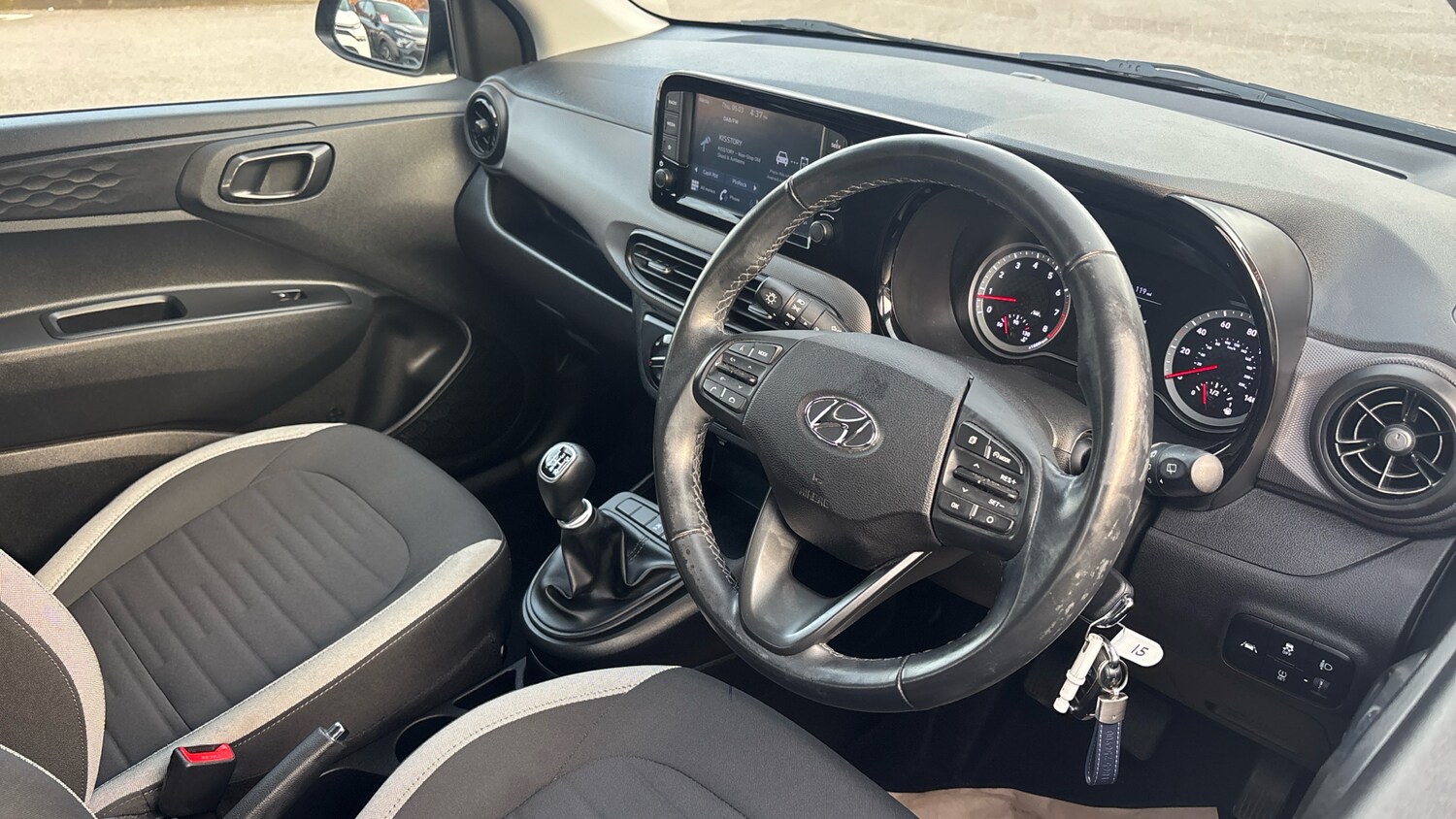 Used Hyundai i10 2022 for sale - 77803572: Photo 11