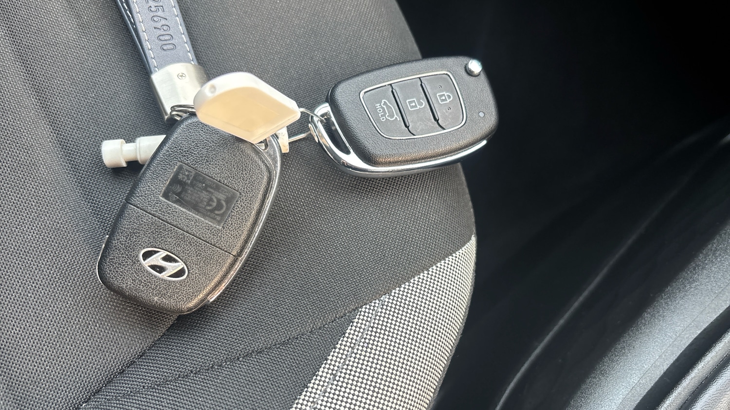 Used Hyundai i10 2022 for sale - 77803572: Photo 20