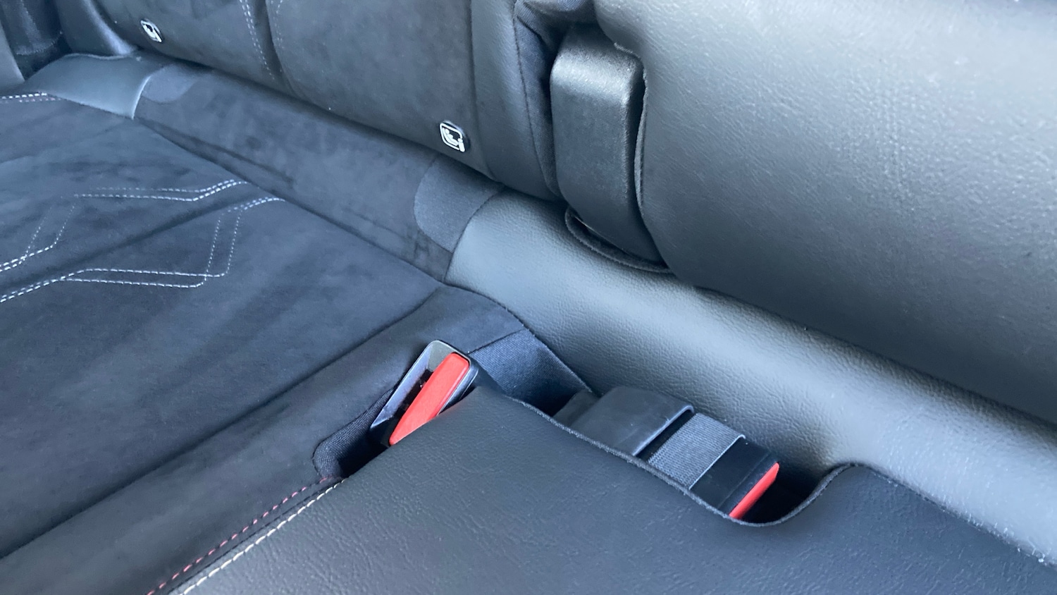 Used DS Automobiles DS 7 Crossback 2024 for sale - 76807393: Photo 17