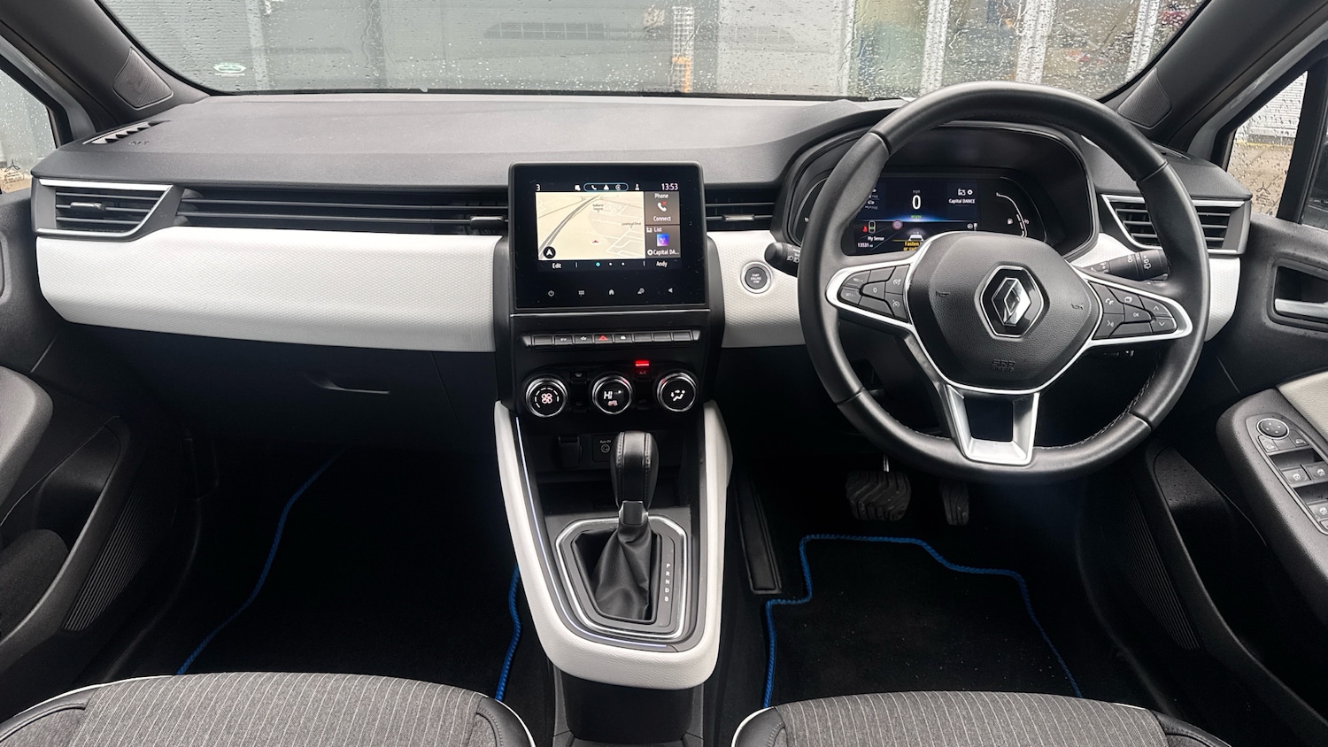 Used Renault Clio 2023 for sale - 78111930: Photo 10