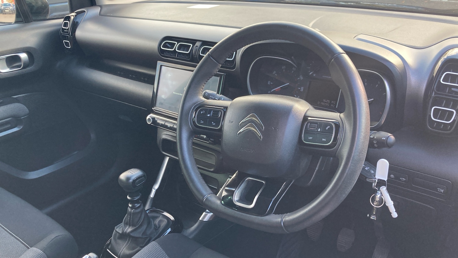 Used Citroen C3 Aircross 2021 for sale - 76507997: Photo 11