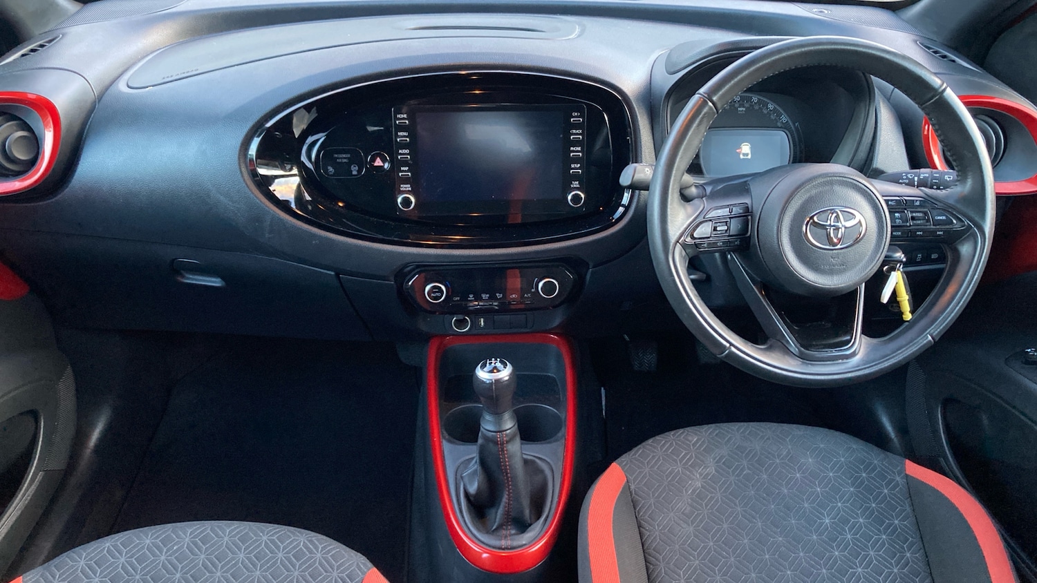 Used Toyota Aygo X 2023 for sale - 76958423: Photo 10