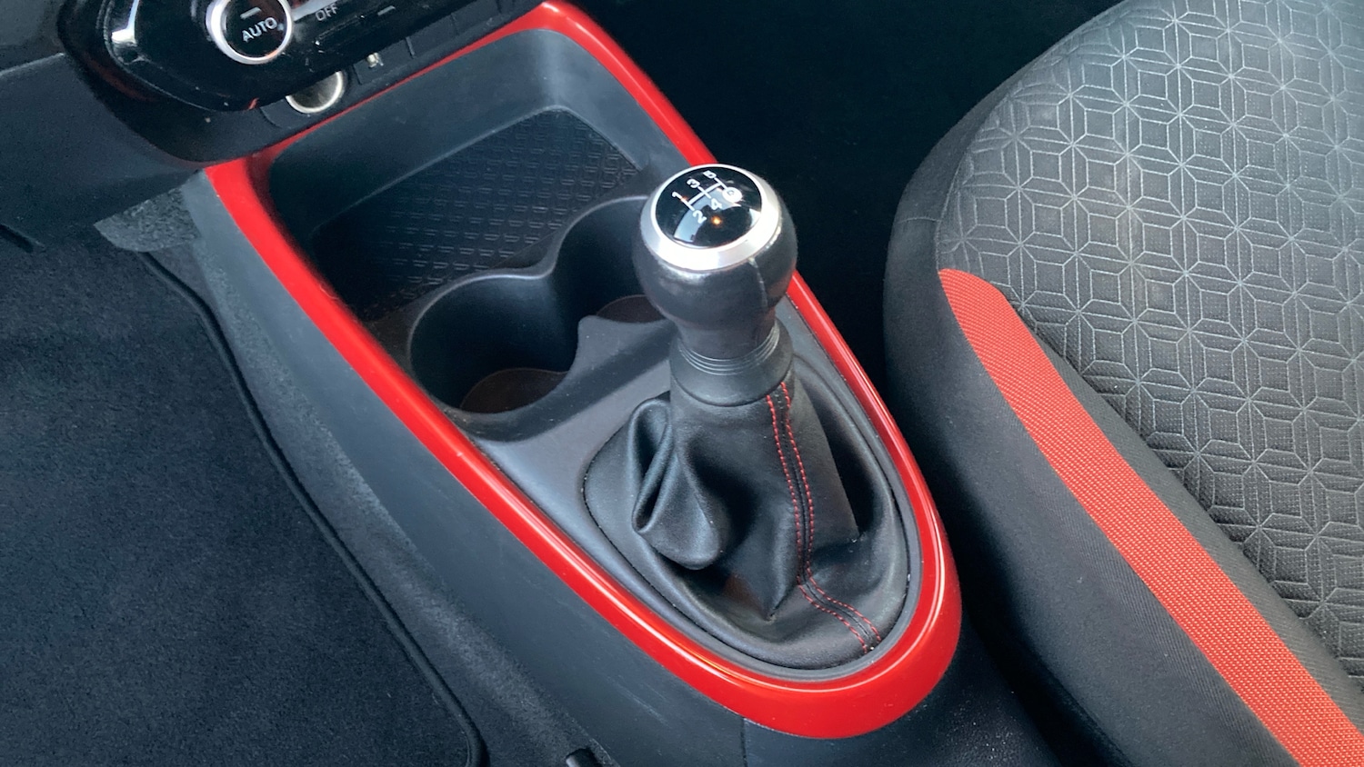 Used Toyota Aygo X 2023 for sale - 76958423: Photo 13