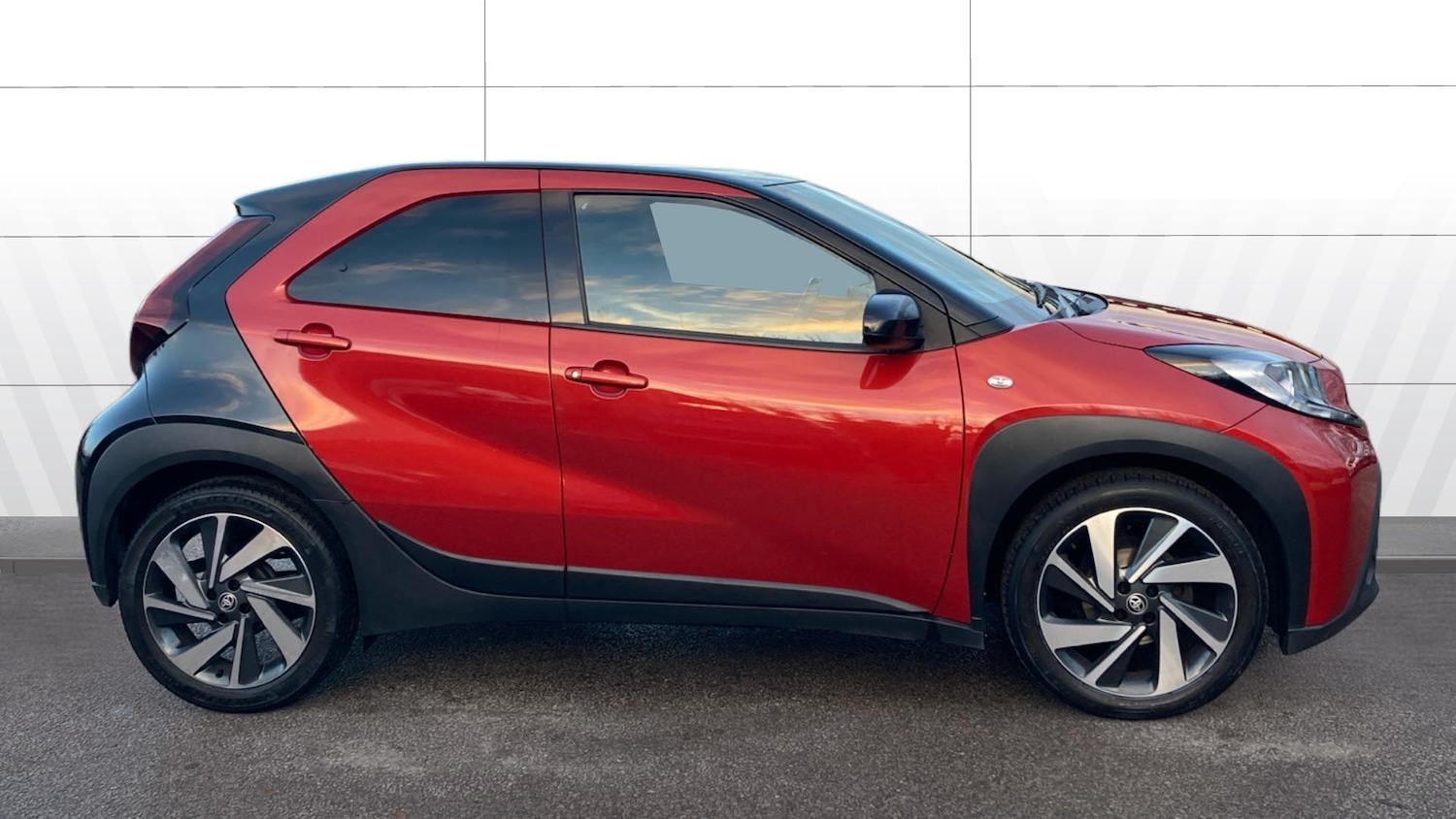 Used Toyota Aygo X 2023 for sale - 76958423: Photo 5