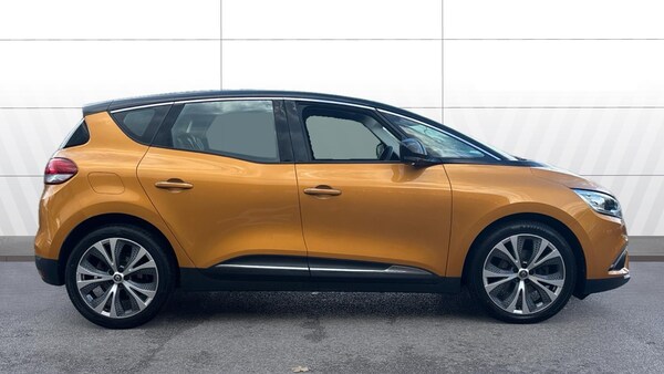 Used Renault Scenic 2017 for sale - 76193058: Photo 5