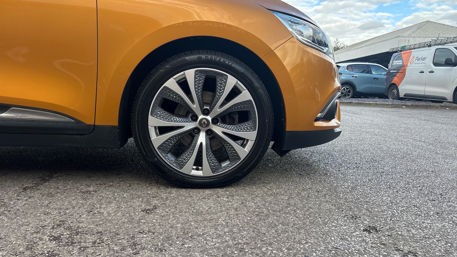 Used Renault Scenic 2017 for sale - 76193058: Photo 7