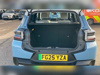 Used Citroen C3 2025 for sale - 76687080: Photo