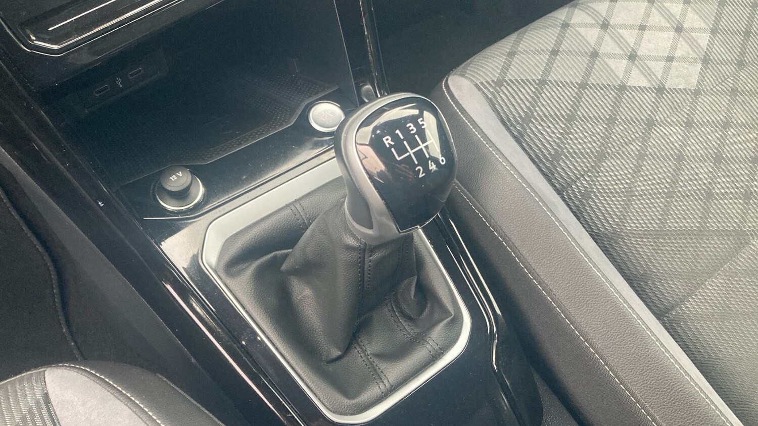 Used Volkswagen T-Roc 2022 for sale - 78144199: Photo 13