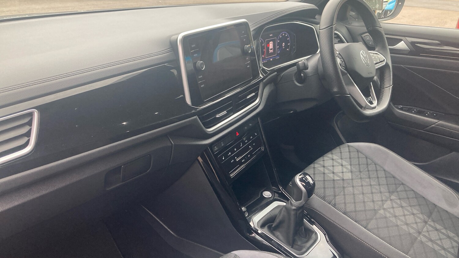 Used Volkswagen T-Roc 2022 for sale - 78144199: Photo 9