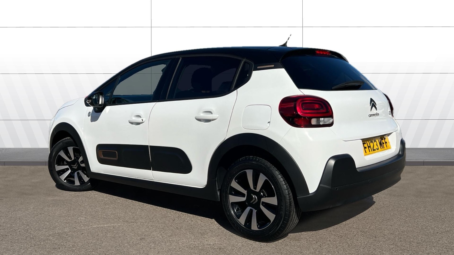 Used Citroen C3 2023 for sale - 76143582: Photo 2