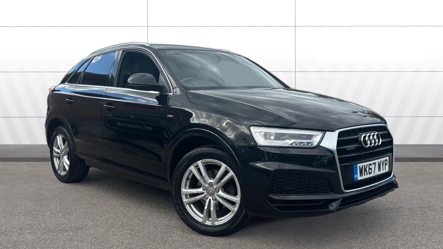 Used Audi Q3 2017 for sale - 76287136: Photo 1