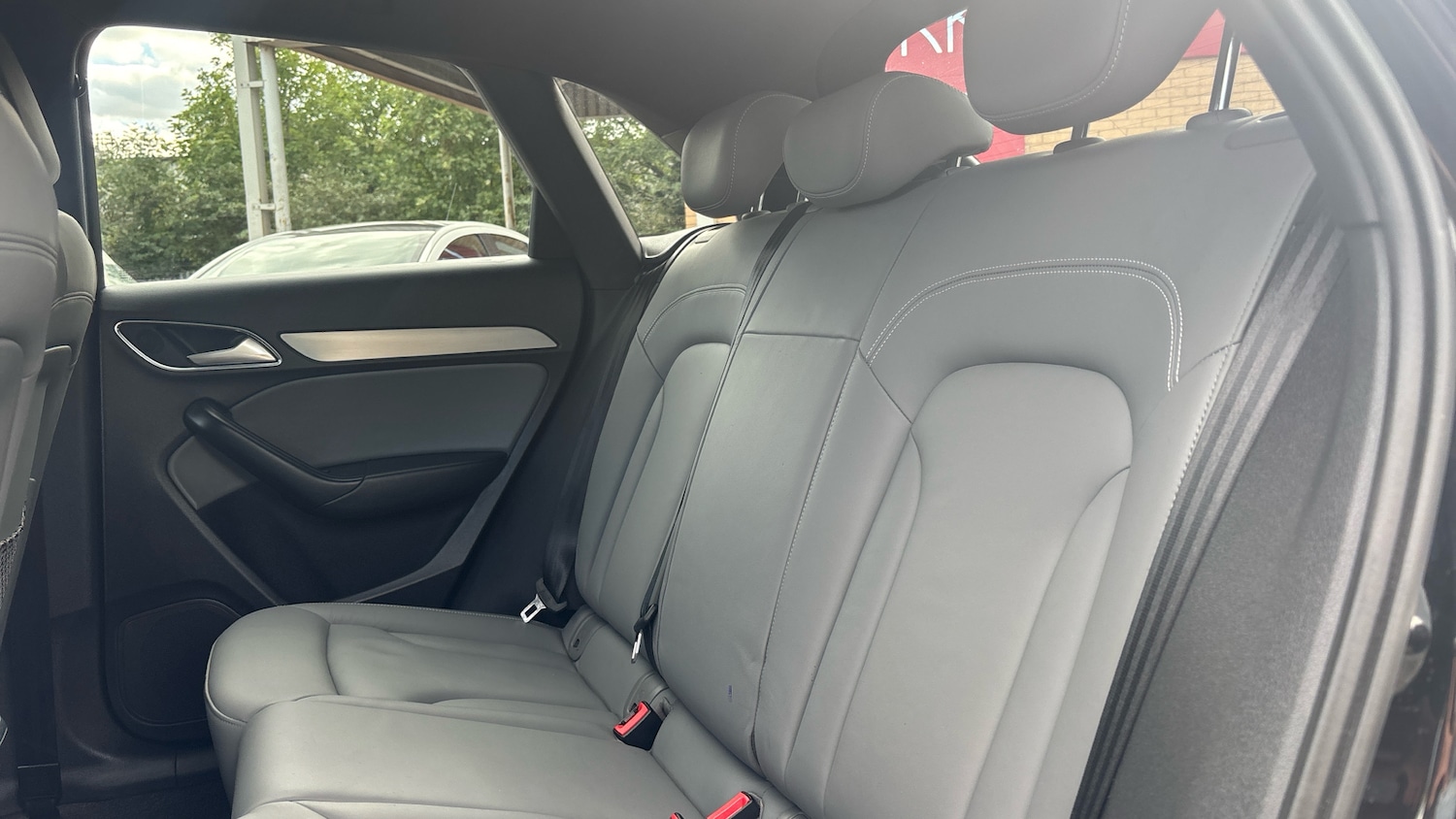 Used Audi Q3 2017 for sale - 76287136: Photo 16