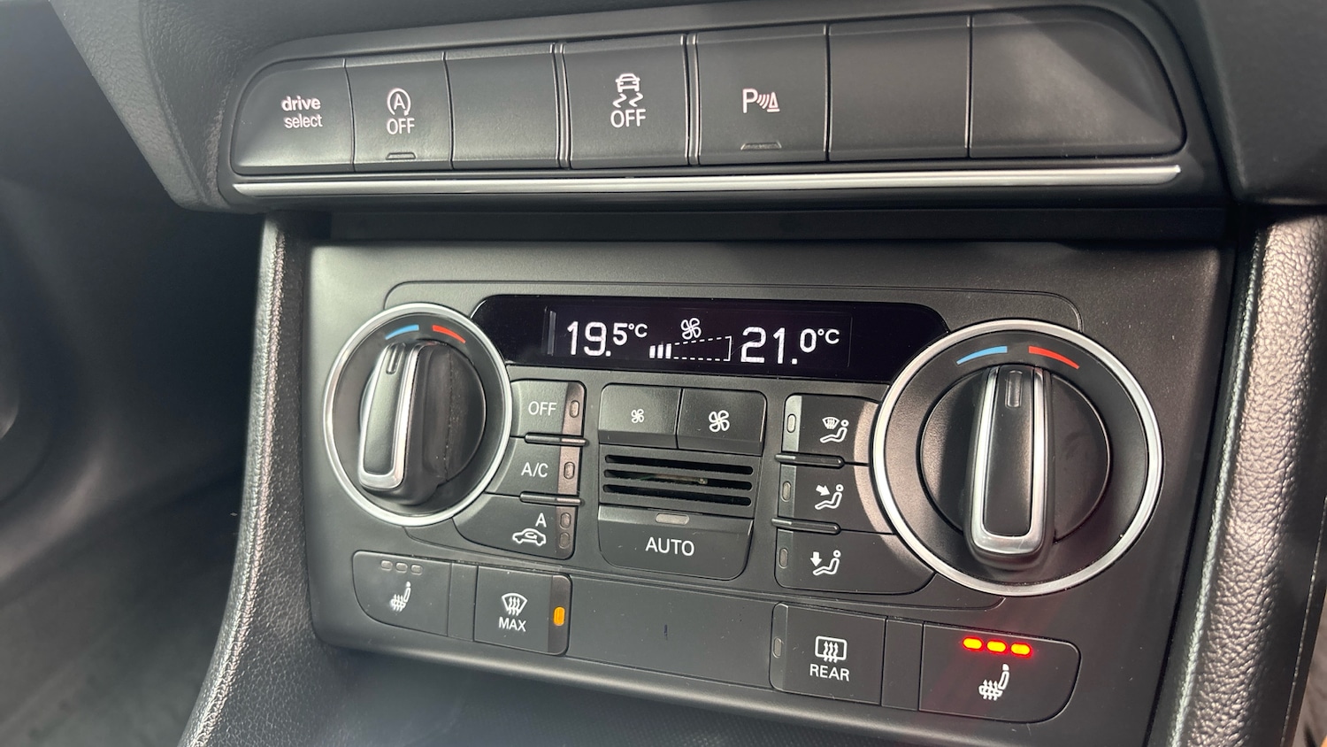 Used Audi Q3 2017 for sale - 76287136: Photo 21