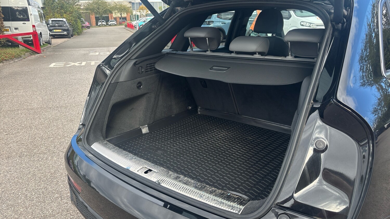 Used Audi Q3 2017 for sale - 76287136: Photo 34