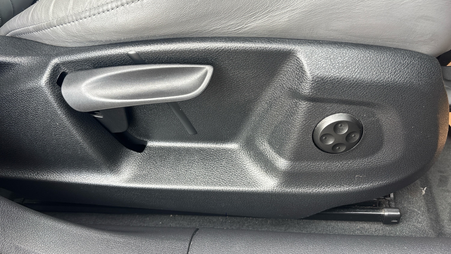 Used Audi Q3 2017 for sale - 76287136: Photo 35