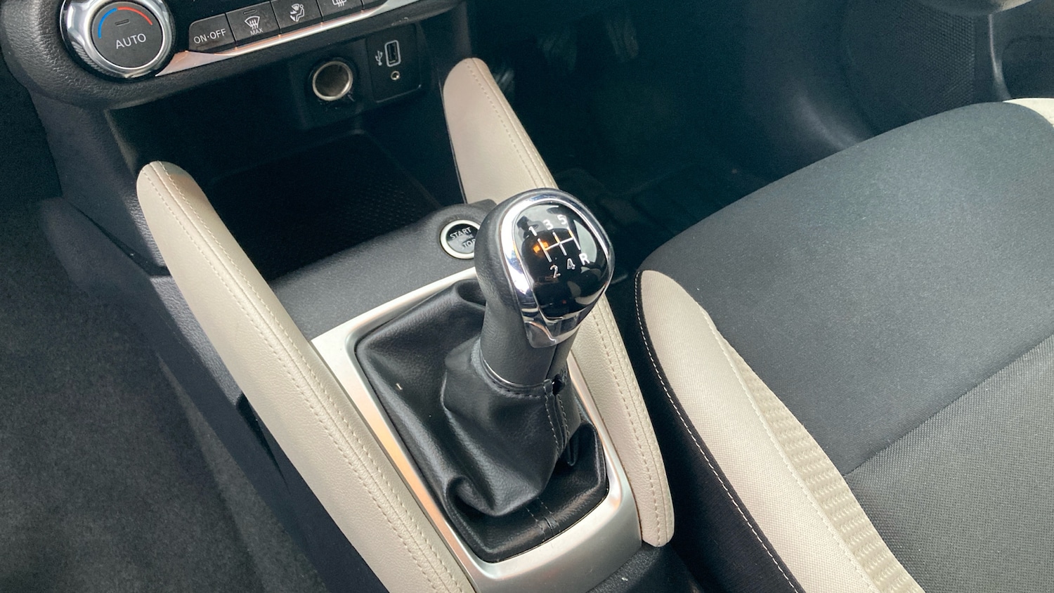 Used Nissan Micra 2020 for sale - 76779242: Photo 13