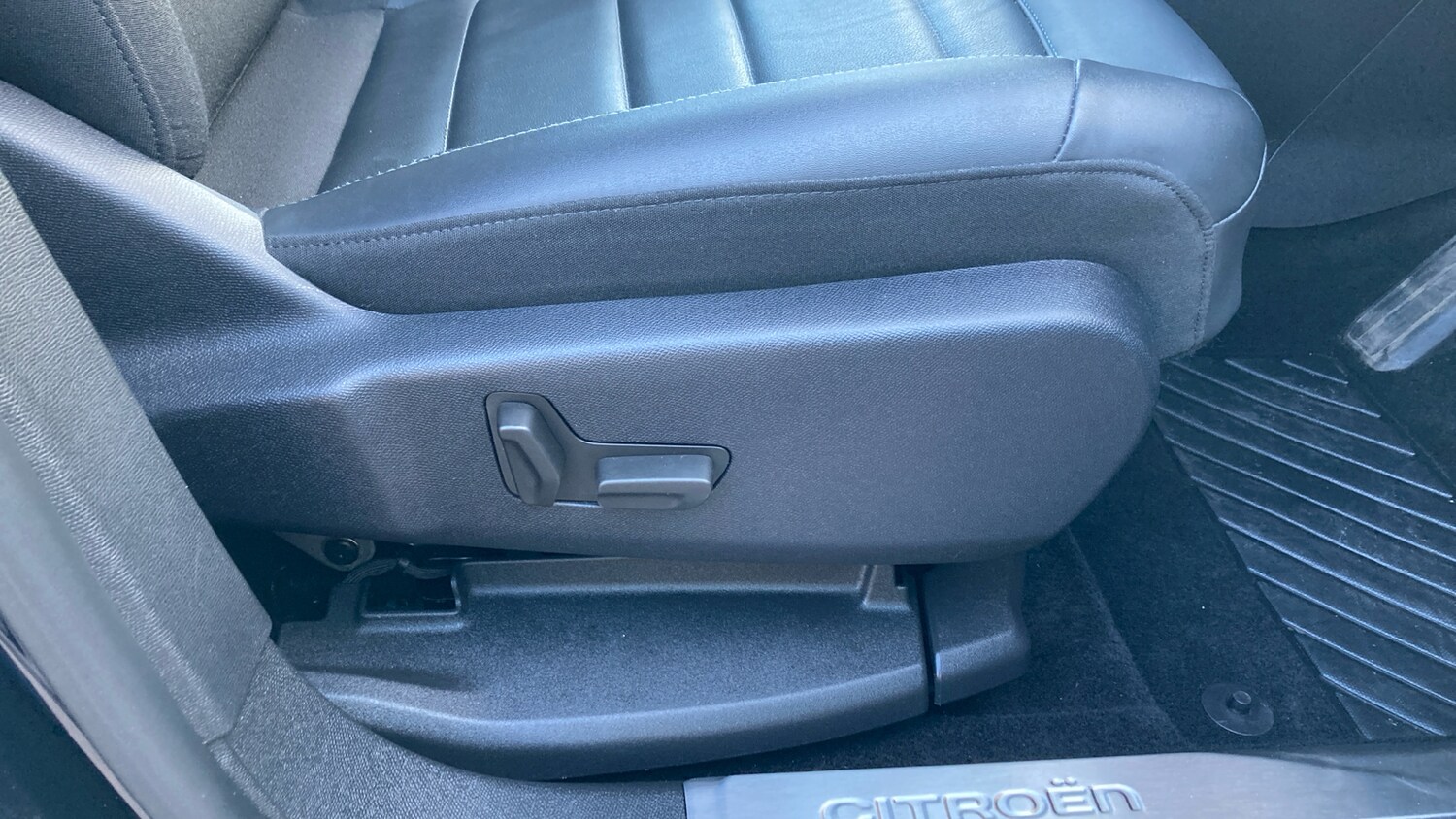 Used Citroen C5 Aircross 2022 for sale - 76255280: Photo 40