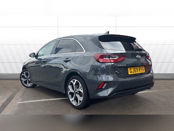 Used Kia Ceed 2019 for sale - 75910145: Photo
