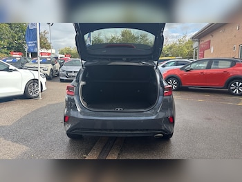 Used Kia Ceed 2019 for sale - 75910145: Photo