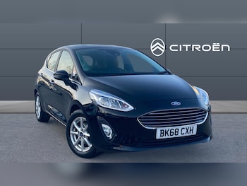 Used Ford Fiesta 2018 for sale - 77759120: Photo