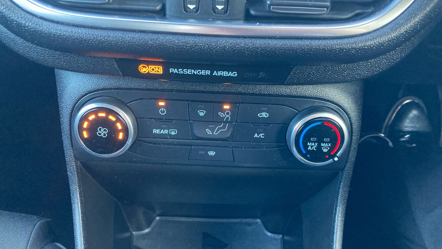 Used Ford Fiesta 2018 for sale - 77759120: Photo 26