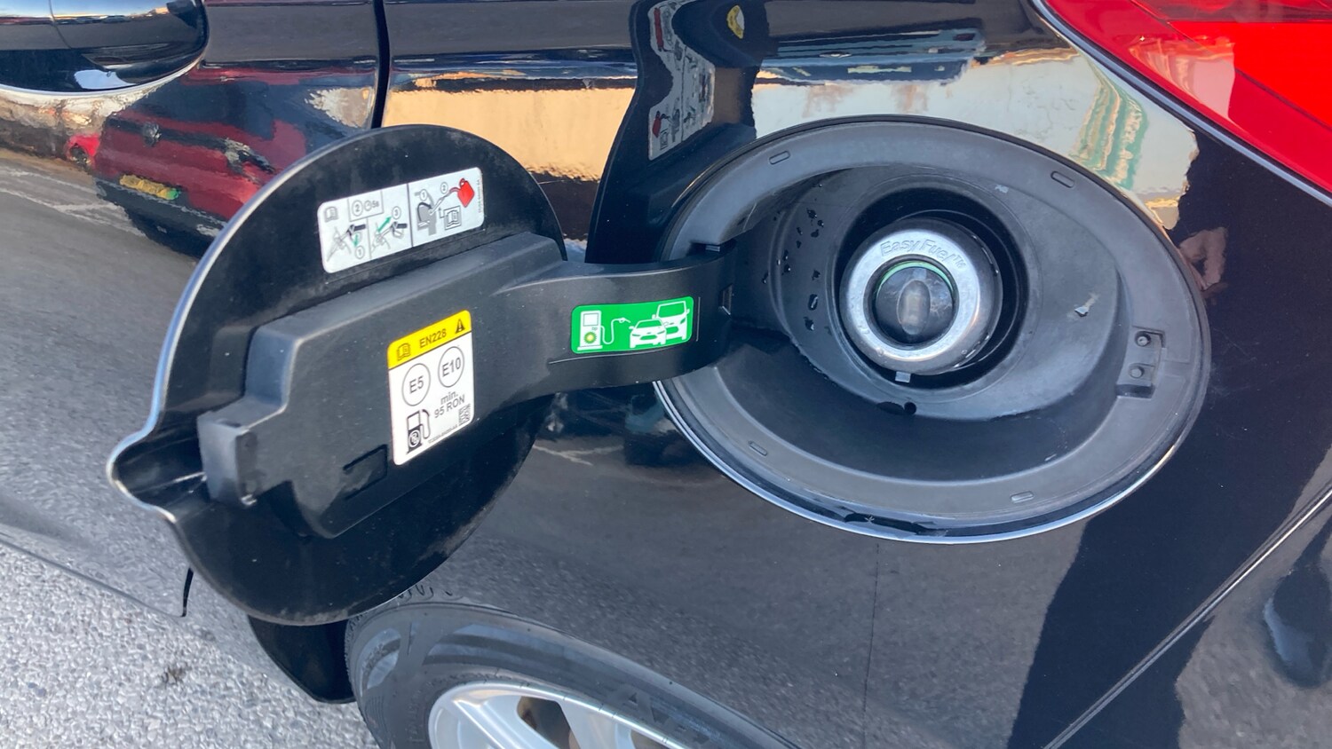 Used Ford Fiesta 2018 for sale - 77759120: Photo 32