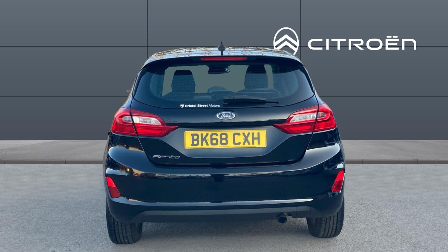 Used Ford Fiesta 2018 for sale - 77759120: Photo 6