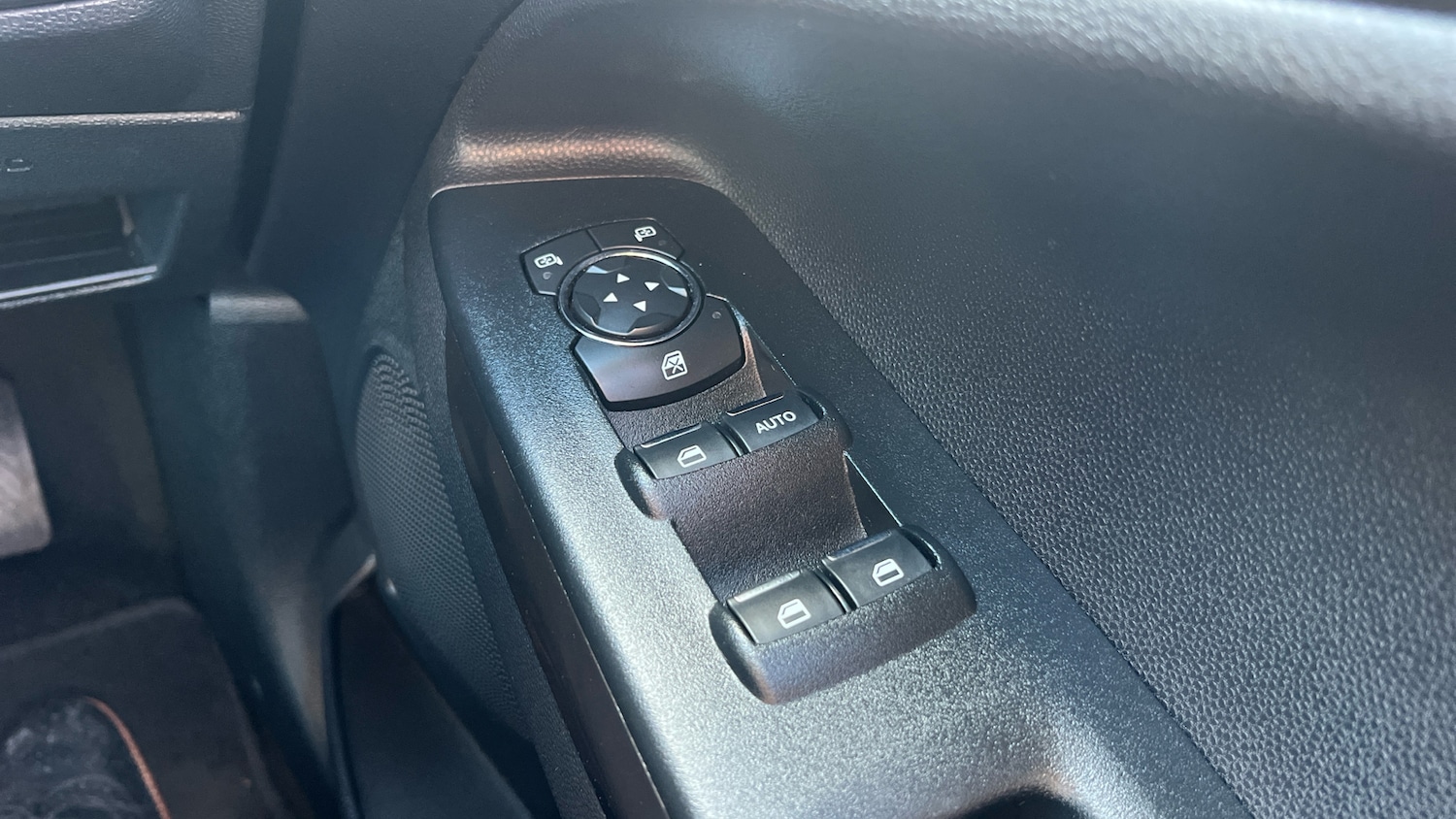 Used Ford Ecosport 2018 for sale - 76663602: Photo 21