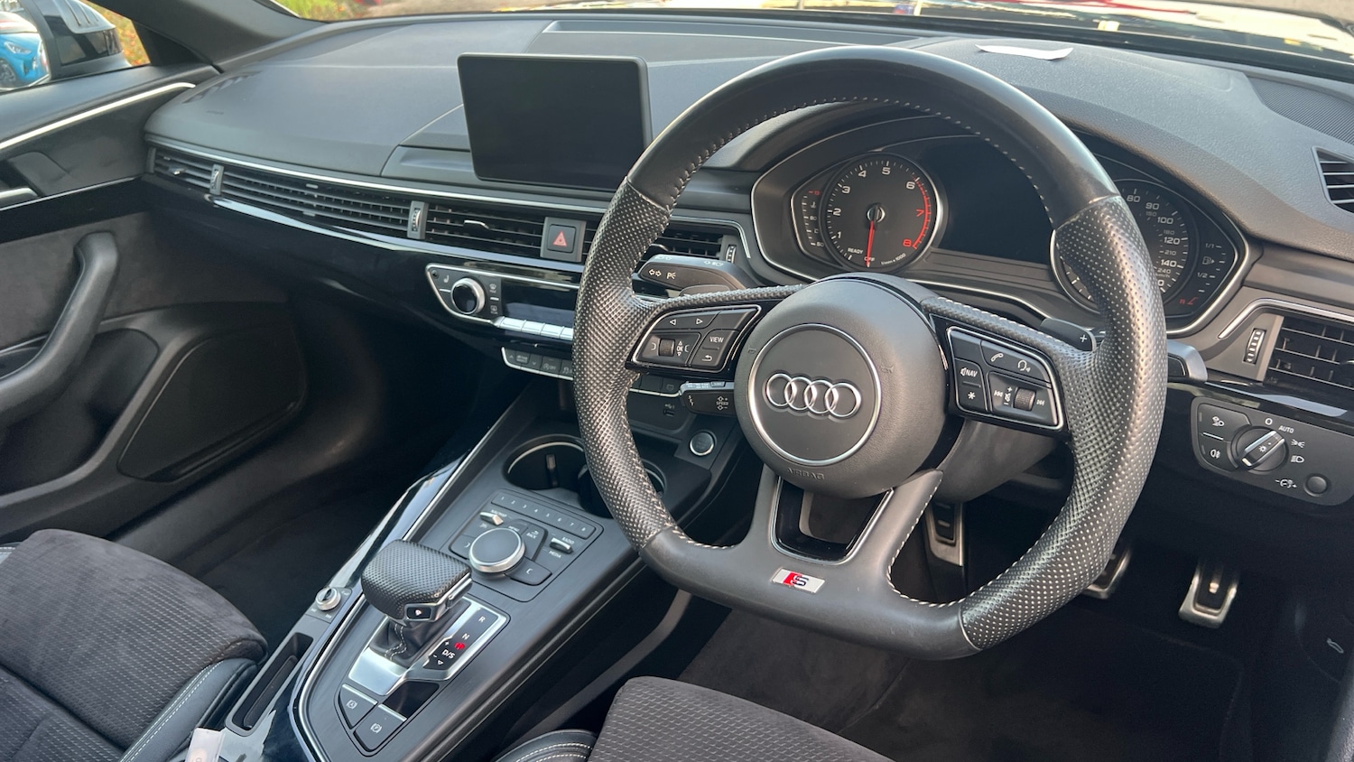 Used Audi A4 2019 for sale - 76764076: Photo 11