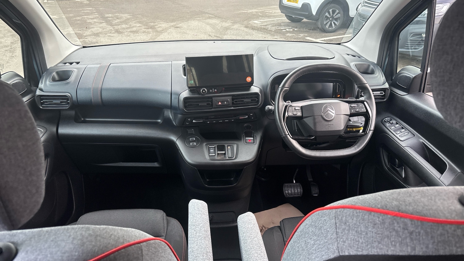 Used Citroen Berlingo 2024 for sale - 76719951: Photo 10