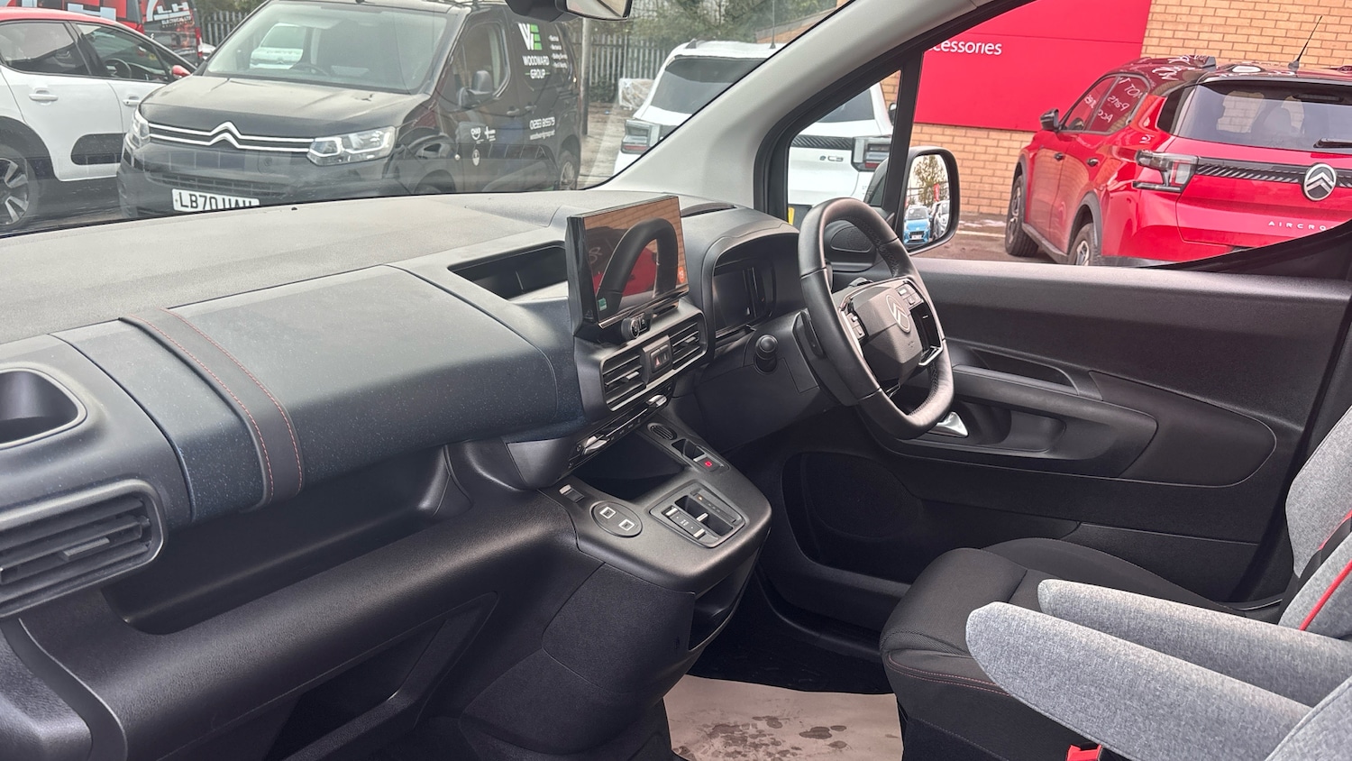 Used Citroen Berlingo 2024 for sale - 76719951: Photo 9